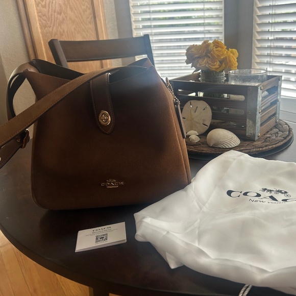 Coach suede shoulder bag - Picture 2 of 2